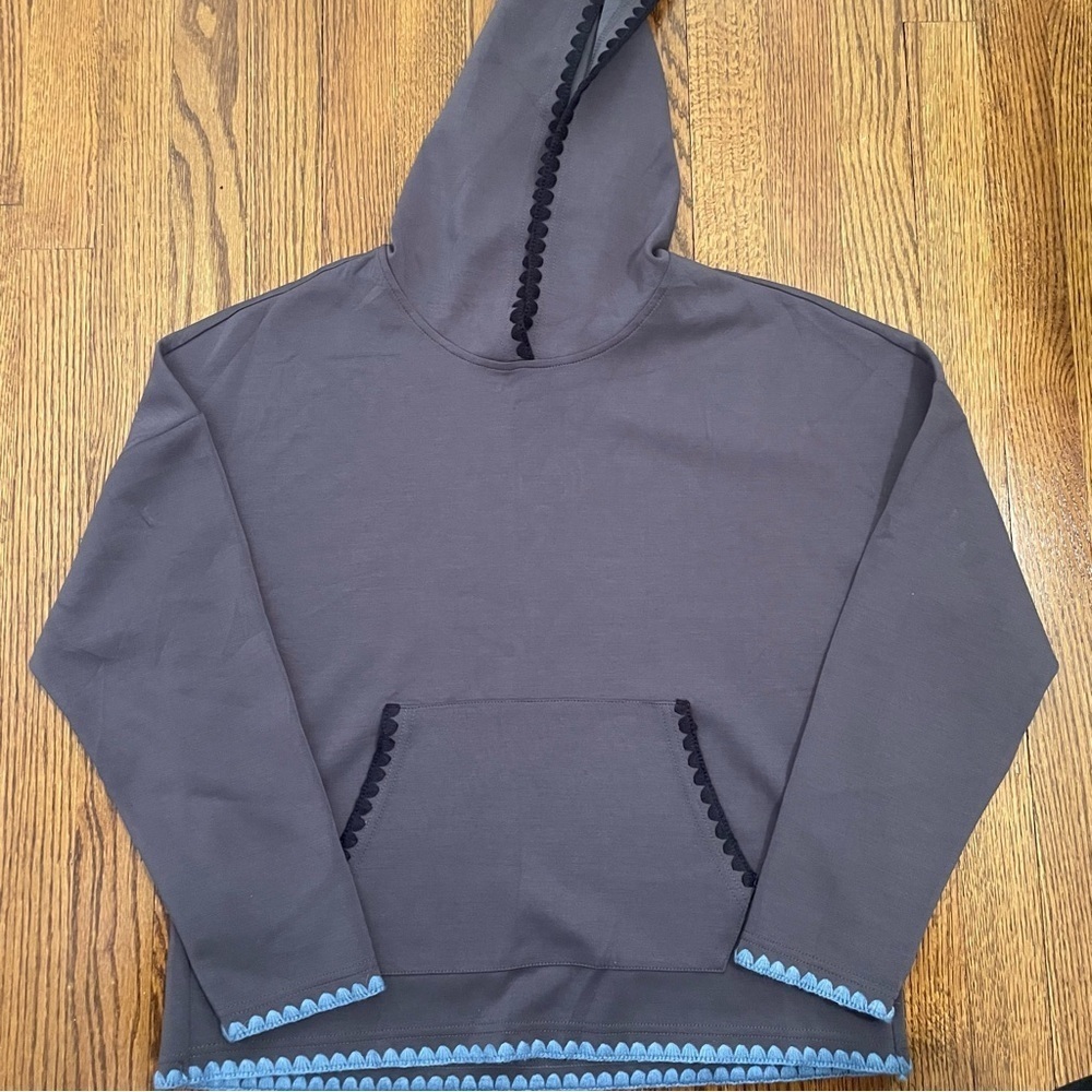 Merokeety Ladies Gray Lightweight Hoodie, Size Medium, NWOT